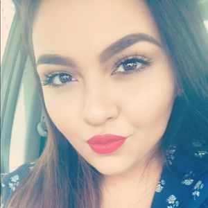 Meet your Posher, Jaymi